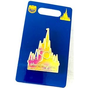 WDW 50th Anniversary EARridescent Cinderella Castle Walt Disney World Pin NEW